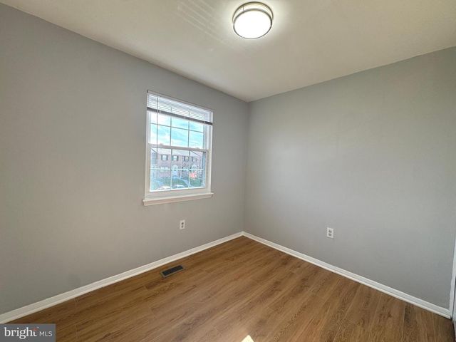 17 HOLLAND HILL, Catonsville, MD 21228