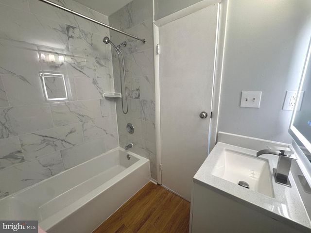 17 HOLLAND HILL, Catonsville, MD 21228