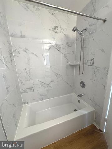 17 HOLLAND HILL, Catonsville, MD 21228