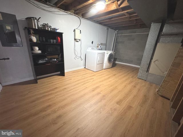 17 HOLLAND HILL, Catonsville, MD 21228