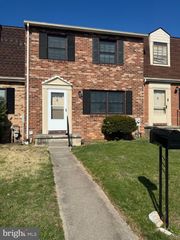 17 HOLLAND HILL, Catonsville, MD 21228