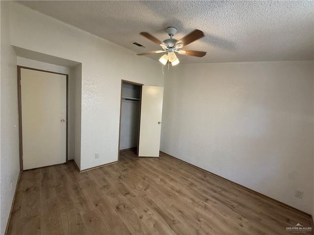 9401 N 10th Street 3, Mcallen, TX 78504