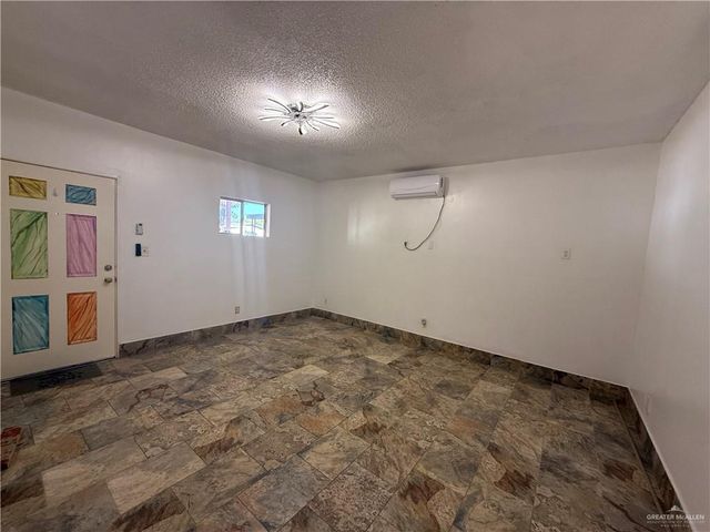 9401 N 10th Street 3, Mcallen, TX 78504