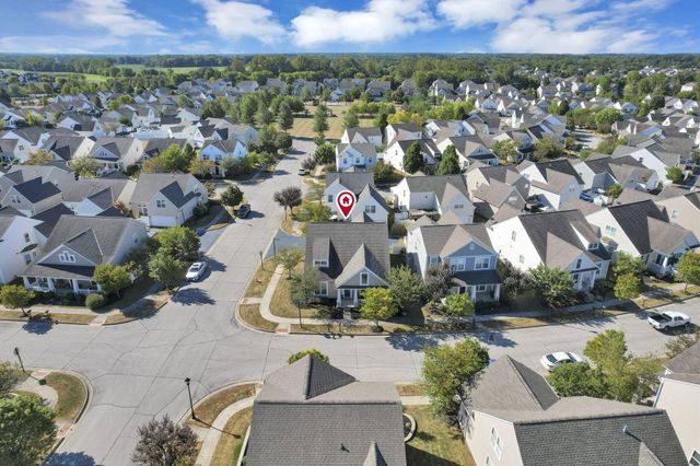 4544 Snowy Meadow Drive, Grove City, OH 43123