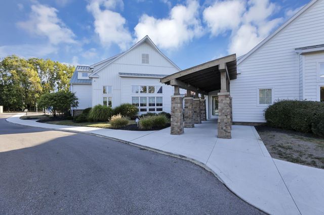 4544 Snowy Meadow Drive, Grove City, OH 43123
