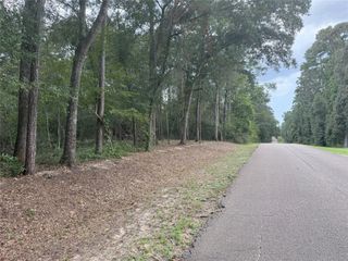 001 N Lake Shore Drive Drive N, Conroe, TX 77303