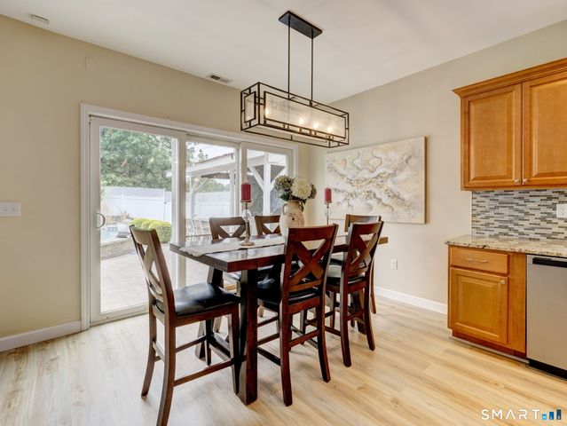 25 Sutton Road, Rocky Hill, CT 06067
