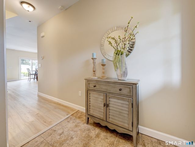 25 Sutton Road, Rocky Hill, CT 06067