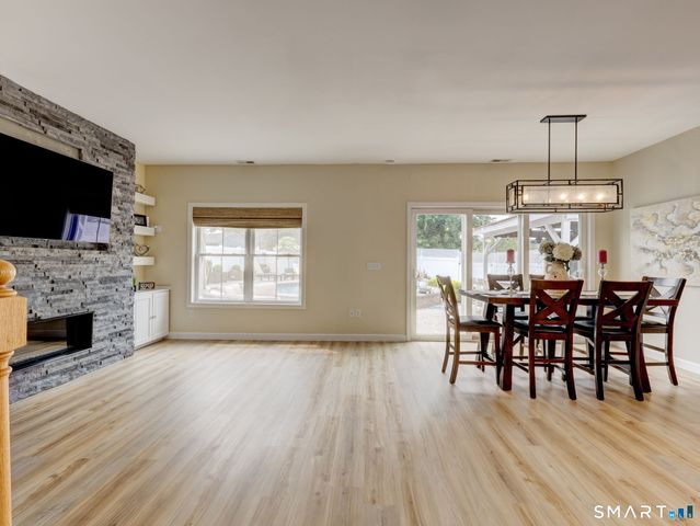 25 Sutton Road, Rocky Hill, CT 06067