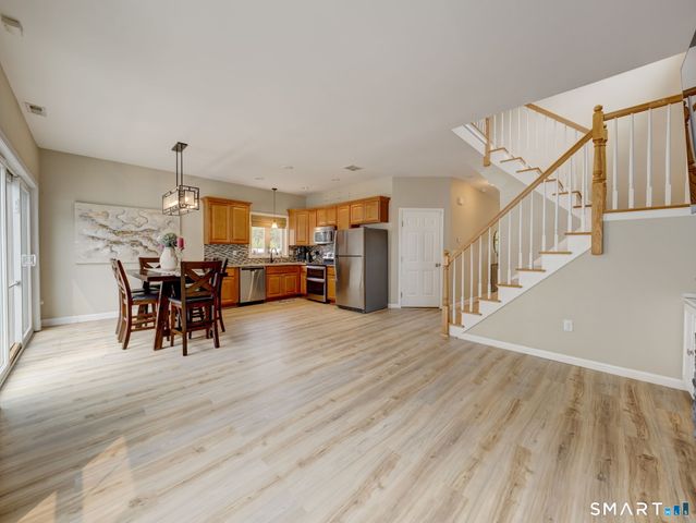25 Sutton Road, Rocky Hill, CT 06067