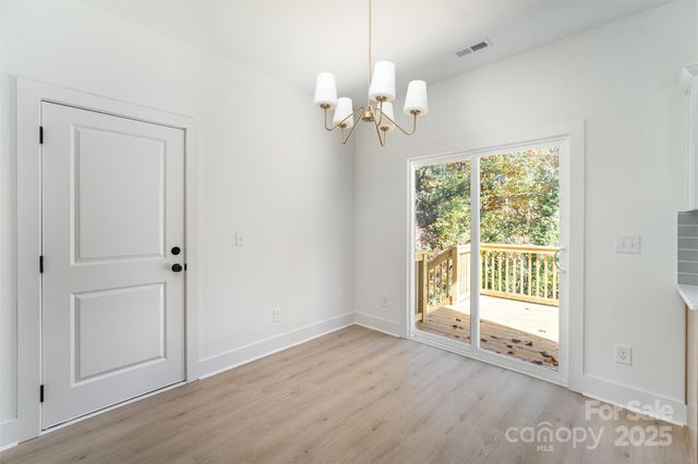 606 6th Street Court NW, Hickory, NC 28613