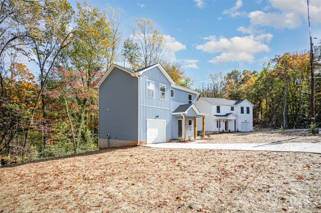 606 6th Street Court NW, Hickory, NC 28613