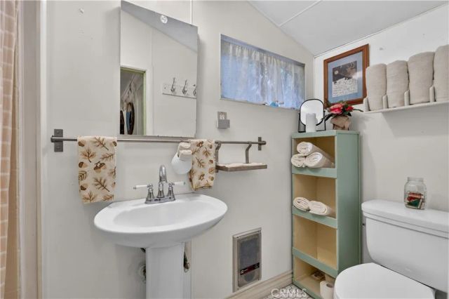 27000 State Highway 189, Blue Jay, CA 92317