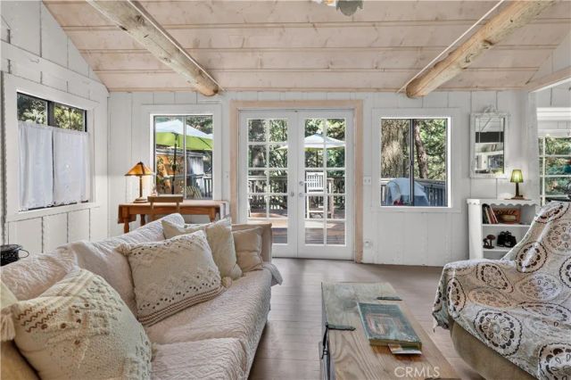 27000 State Highway 189, Blue Jay, CA 92317