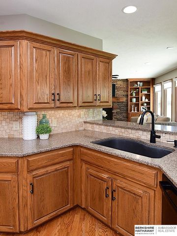 1620 S 179th Avenue, Omaha, NE 68130