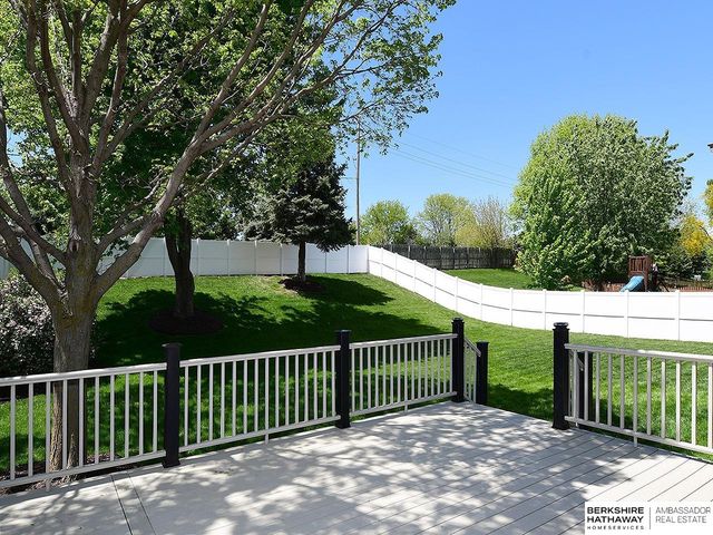 1620 S 179th Avenue, Omaha, NE 68130