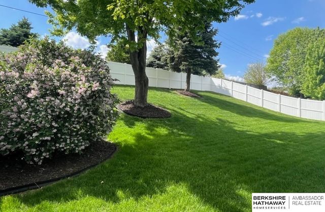 1620 S 179th Avenue, Omaha, NE 68130