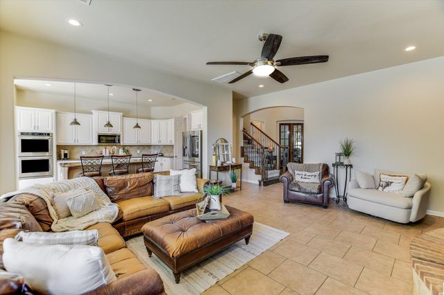 813 Folsom CV, Round Rock, TX 78681