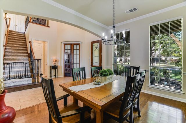 813 Folsom CV, Round Rock, TX 78681