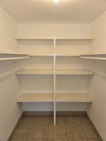 2359 N Wallen Dr, Palm Beach Gardens, FL 33410