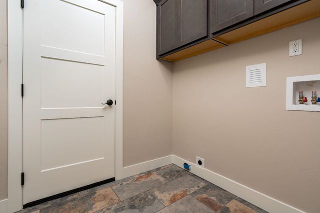 2887 Presley Avenue, Grand Junction, CO 81501