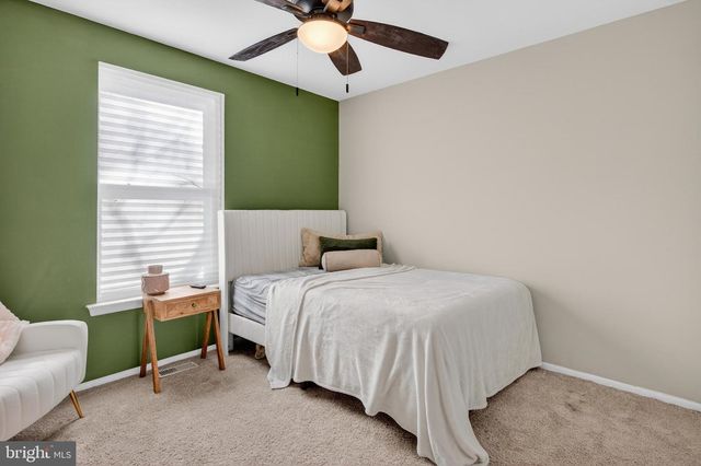 3037 HARBOUR DR, Palmyra, NJ 08065