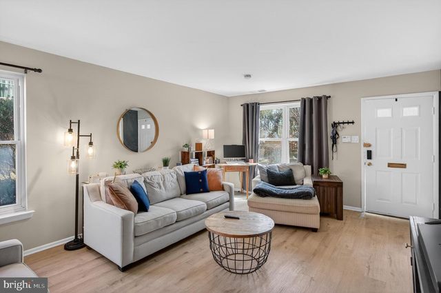 3037 HARBOUR DR, Palmyra, NJ 08065