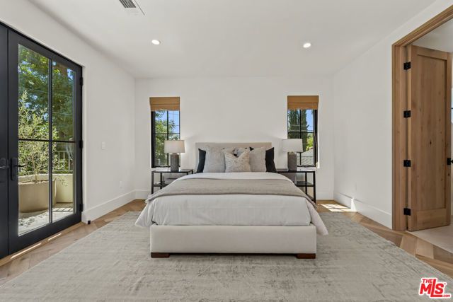 12527 Huston Street, Valley Village, CA 91607