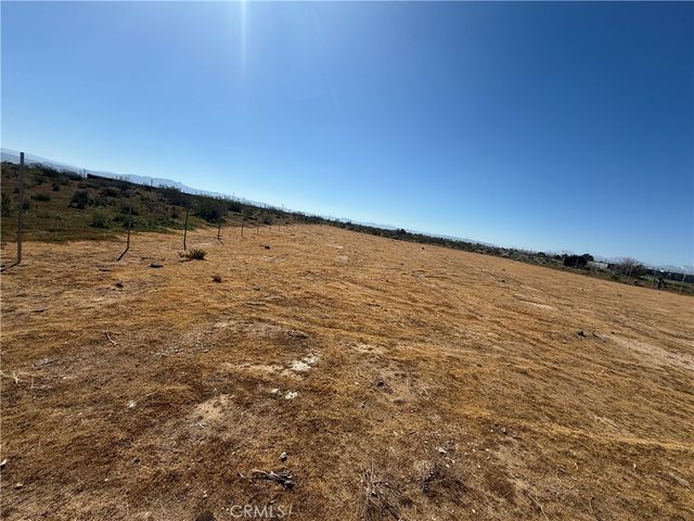 1 Lemon, Hesperia, CA 92345