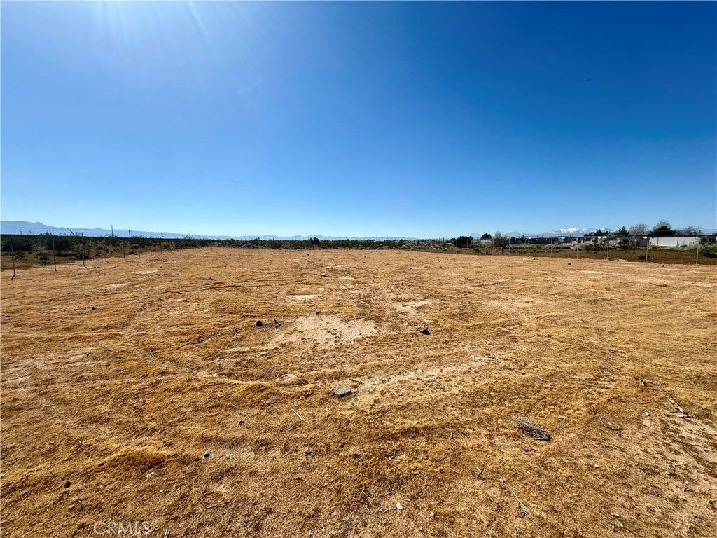 1 Lemon, Hesperia, CA 92345