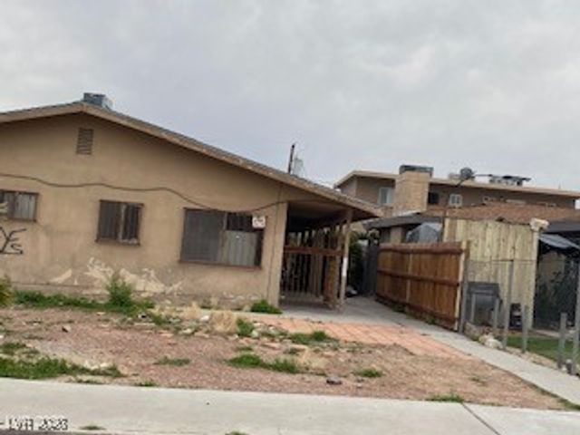 728 North 11th Street, Las Vegas, NV 89101