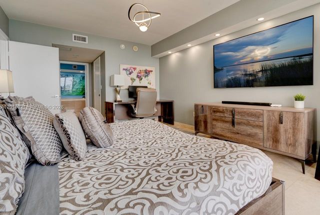 1830 S Ocean Dr 4903, Hallandale Beach, FL 33009