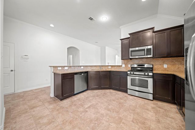 31739 Dover Oaks Lane, Spring, TX 77386