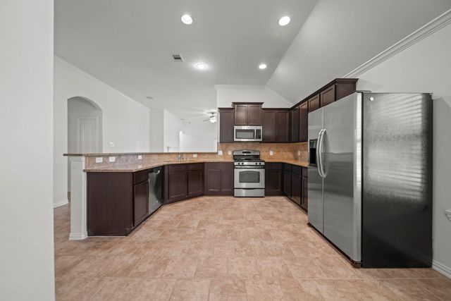 31739 Dover Oaks Lane, Spring, TX 77386