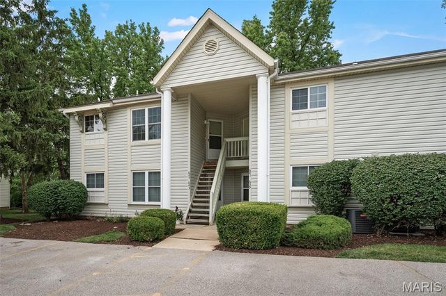 645 Sugar Trail Court 5, St Peters, MO 63376