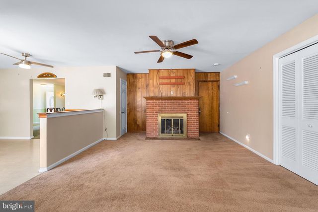56 HIGHLAND AVE, Elkton, MD 21921