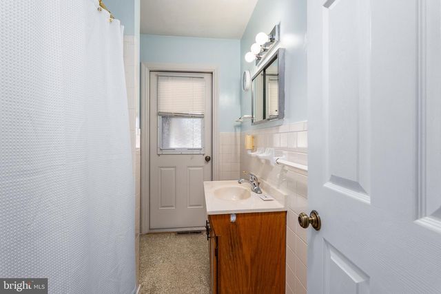 56 HIGHLAND AVE, Elkton, MD 21921