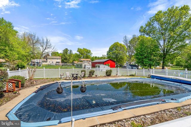 56 HIGHLAND AVE, Elkton, MD 21921