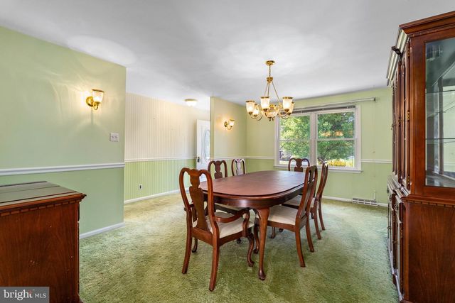 56 HIGHLAND AVE, Elkton, MD 21921