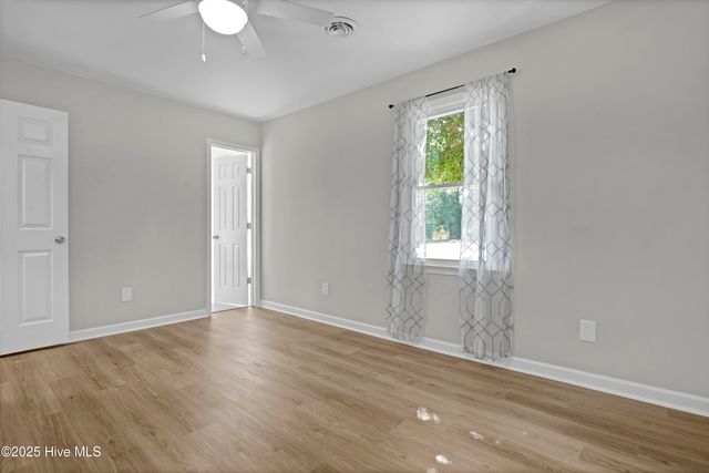410 Millhouse Road, Castle Hayne, NC 28429