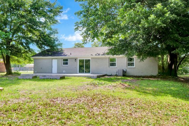 410 Millhouse Road, Castle Hayne, NC 28429