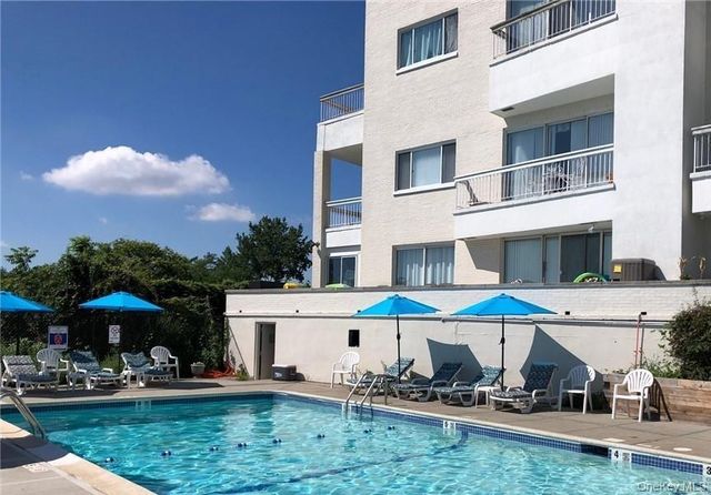 190 Schofield Street 1C, Bronx, NY 10464