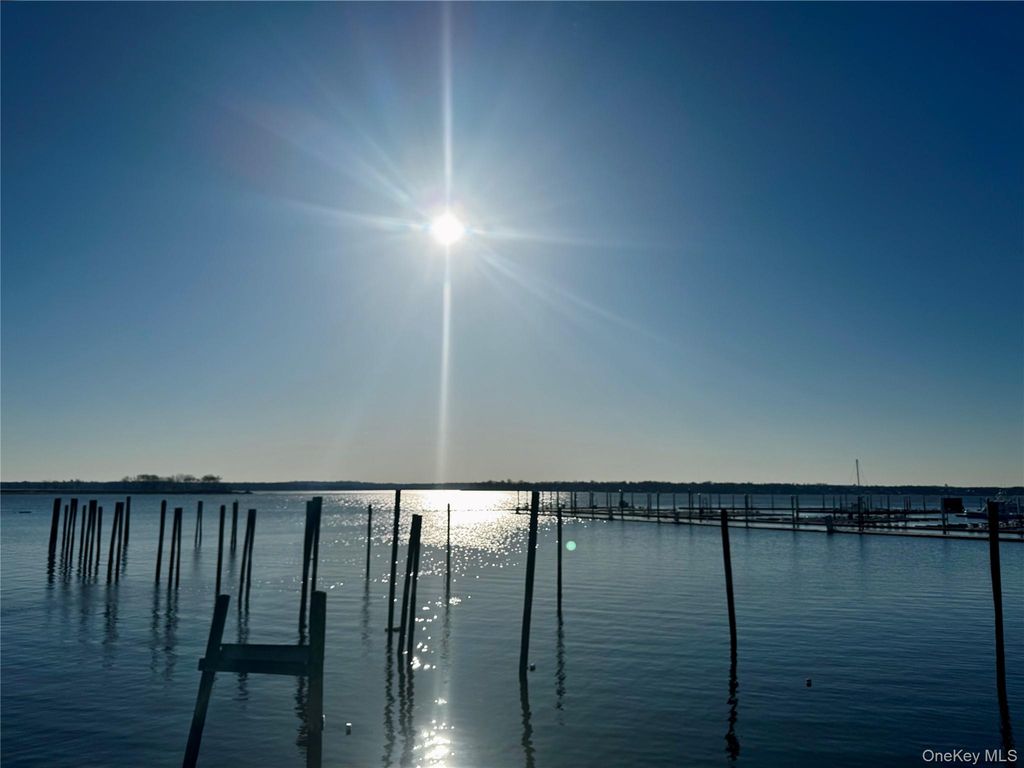 190 Schofield Street 1C, Bronx, NY 10464