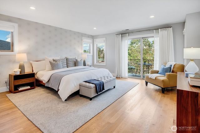 3629 35th Avenue W, Seattle, WA 98199