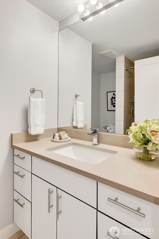 3629 35th Avenue W, Seattle, WA 98199