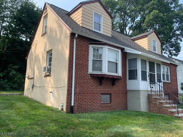 65 Union Pl, Irvington Twp., NJ 07111
