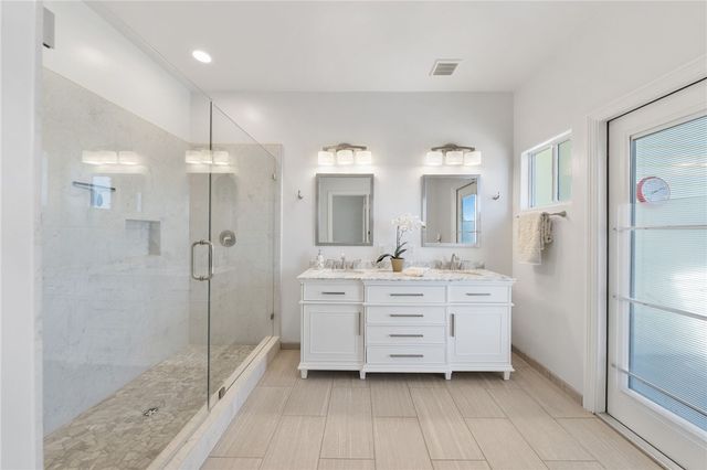 2713 E Mission, Fallbrook, CA 92028