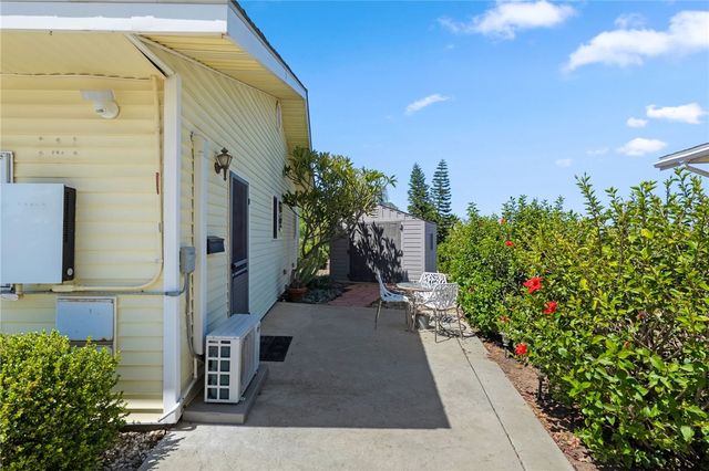 2713 E Mission, Fallbrook, CA 92028