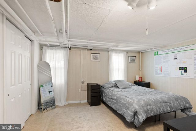 3707 KEMPER RD, Arlington, VA 22206