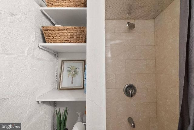 3707 KEMPER RD, Arlington, VA 22206